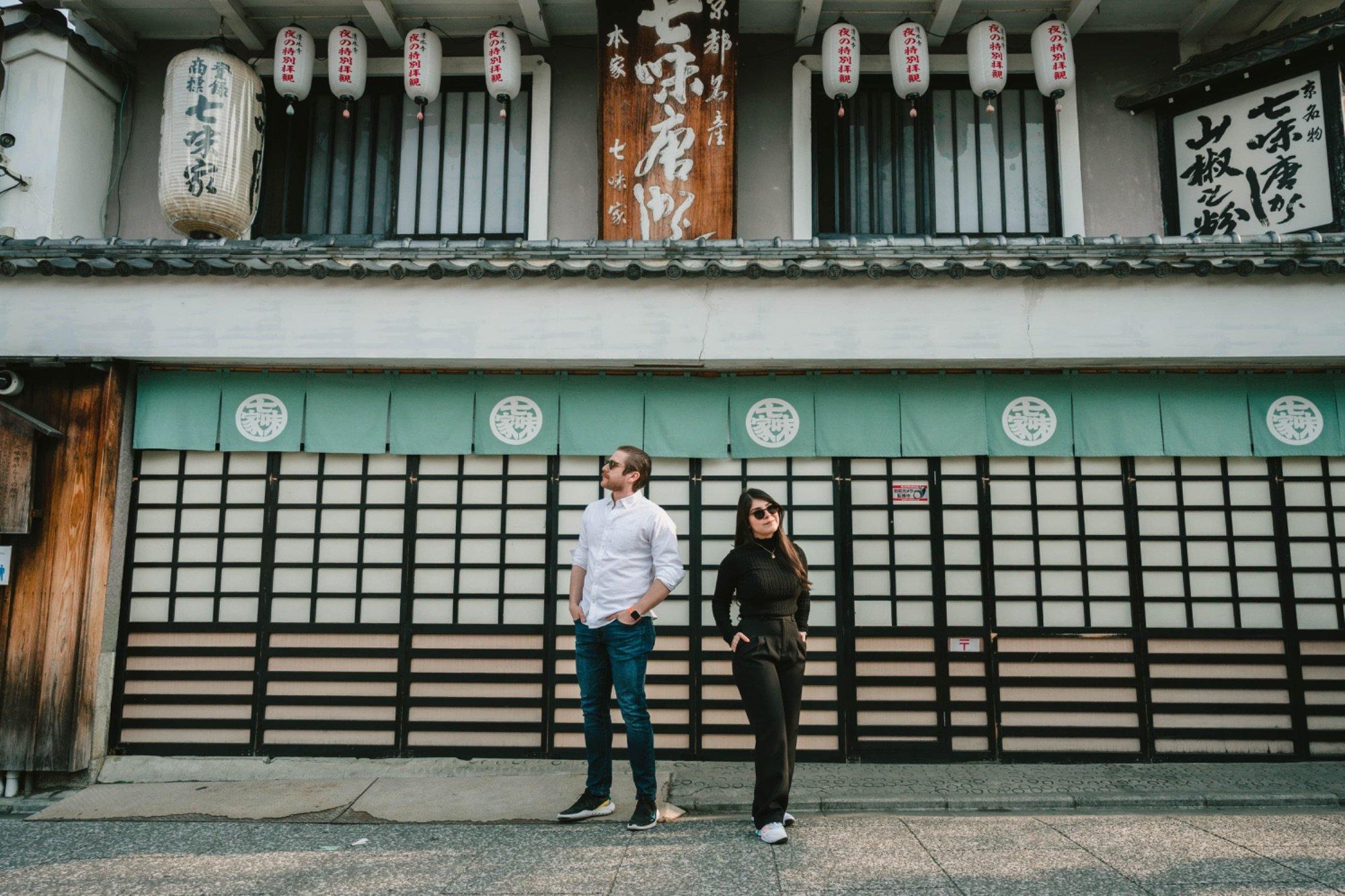 carousel-hero-element image-3