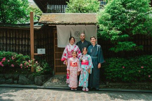 mobile - carousel-hero-element image-12