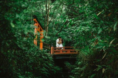 mobile - carousel-hero-element image-10