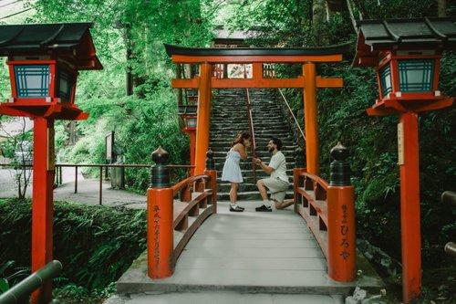 mobile - carousel-hero-element image-9